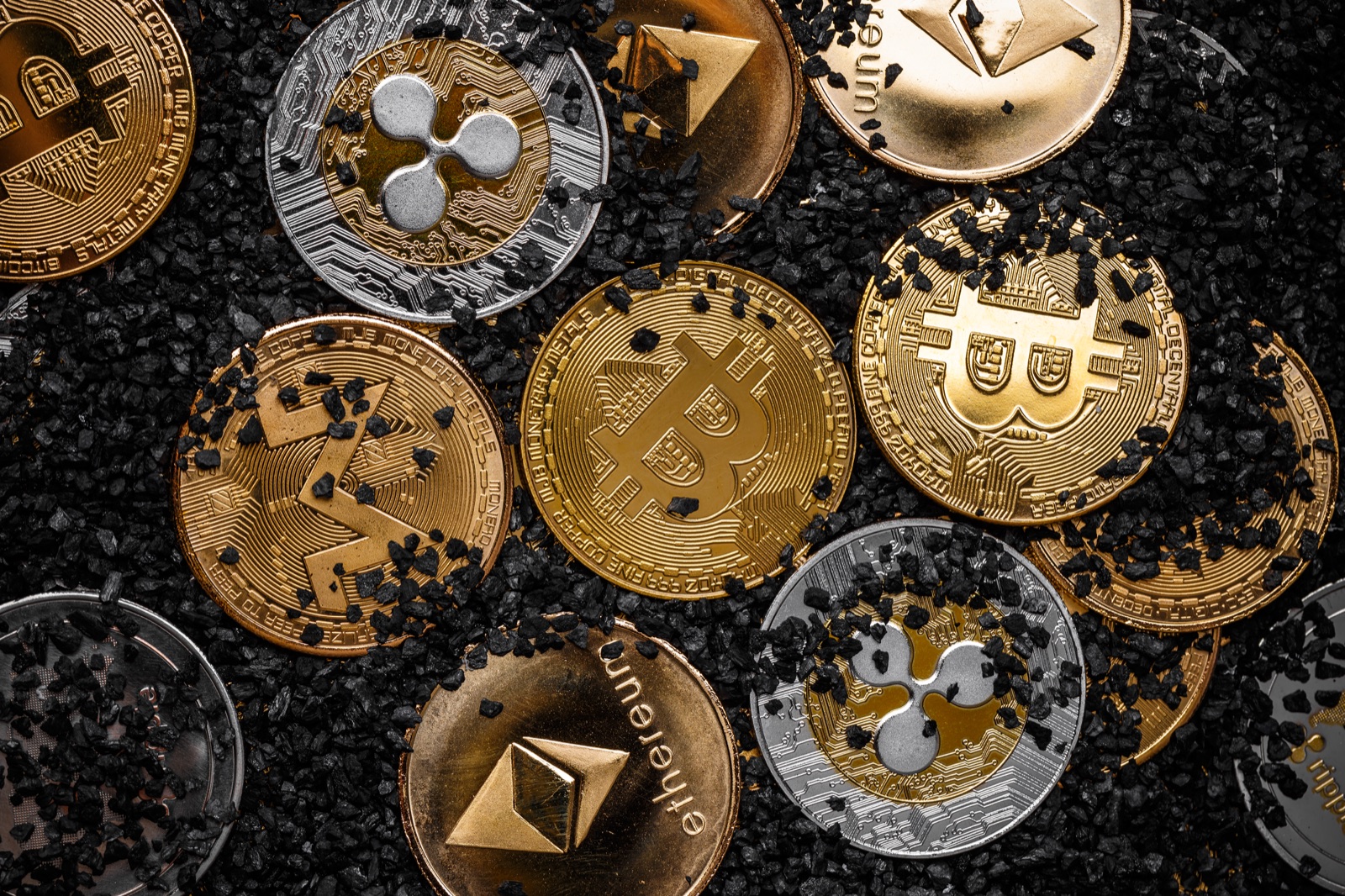 Algorithmic crypto trading concept